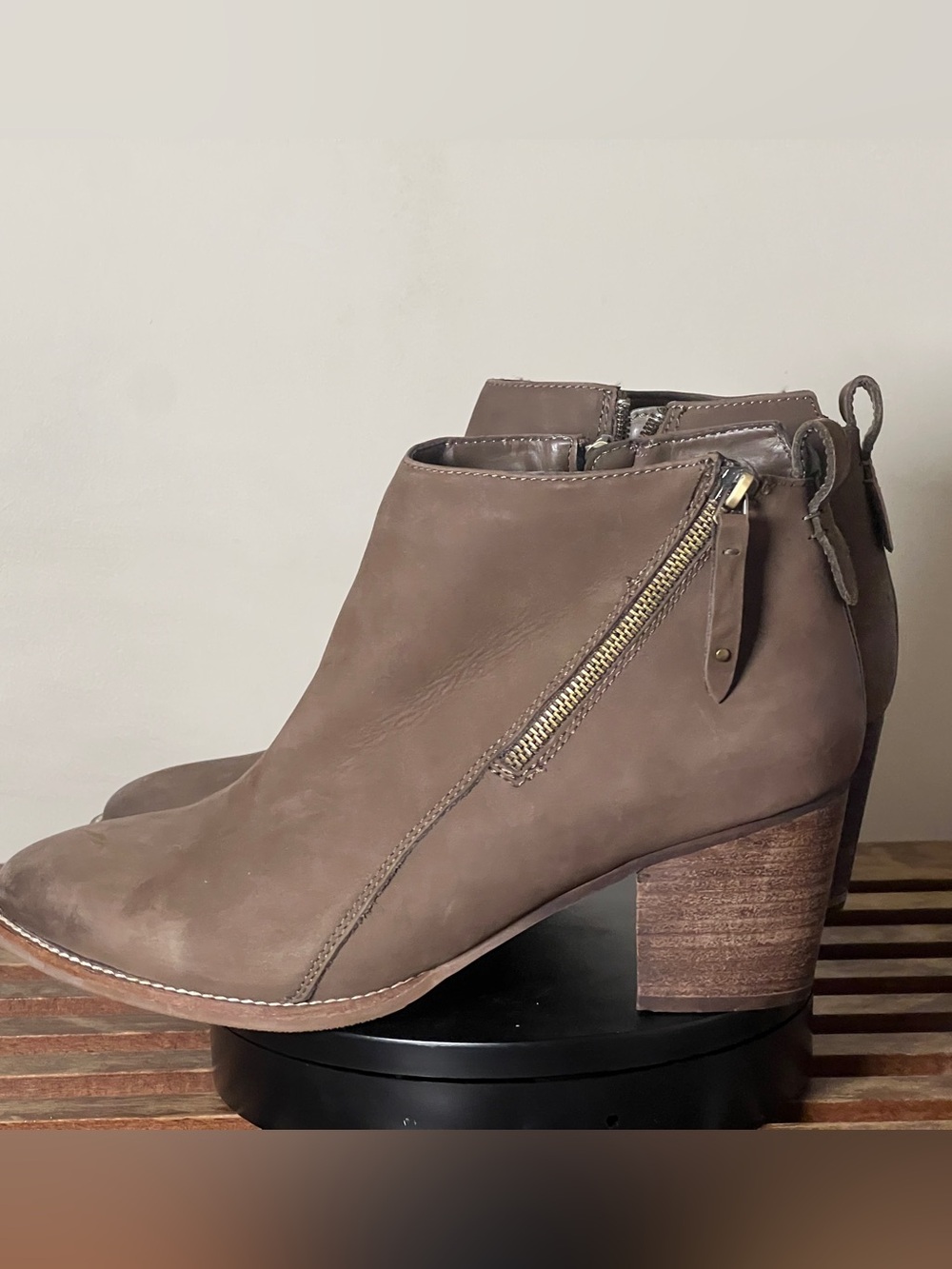 Aqua College Nancy - Taupe Leather Ankle Boots - US 12 - Picture 5 of 12
